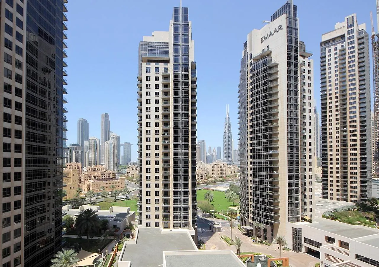Elegant 2Br With City Views Downtown Dubai Living 0*,