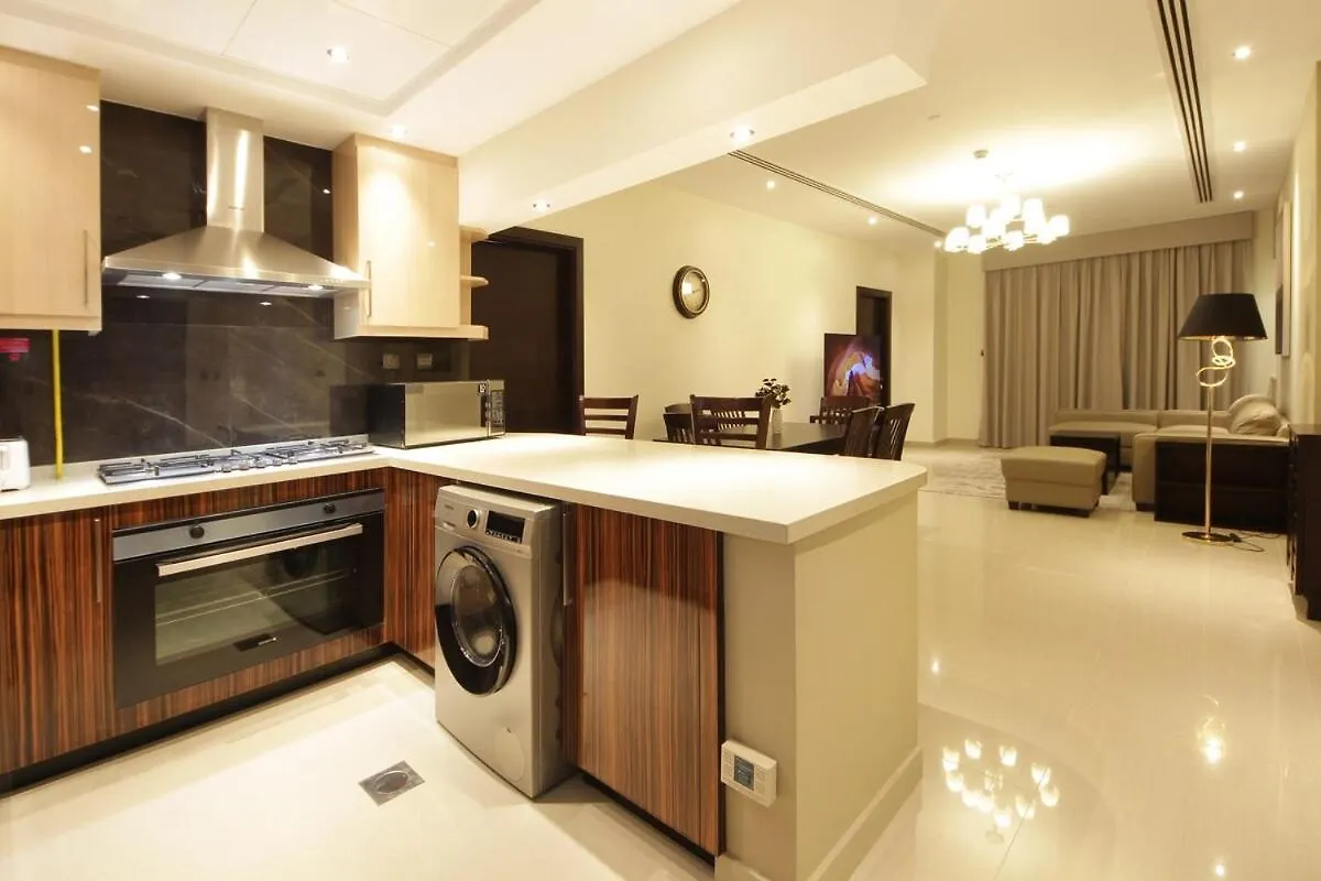 Elegant 2Br With City Views Downtown Dubai Living Apartment