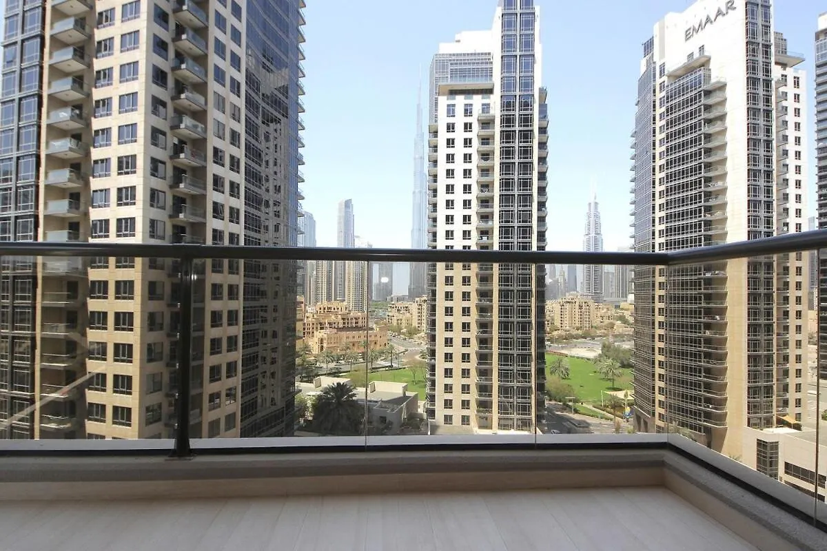 Elegant 2Br With City Views Downtown Dubai Living 0*,