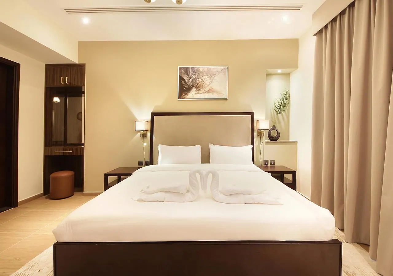 Elegant 2Br With City Views Downtown Dubai Living Apartment